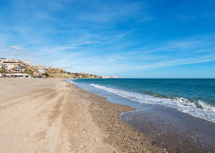 Madeinterranean Beach- Higueron Front Line Apartment