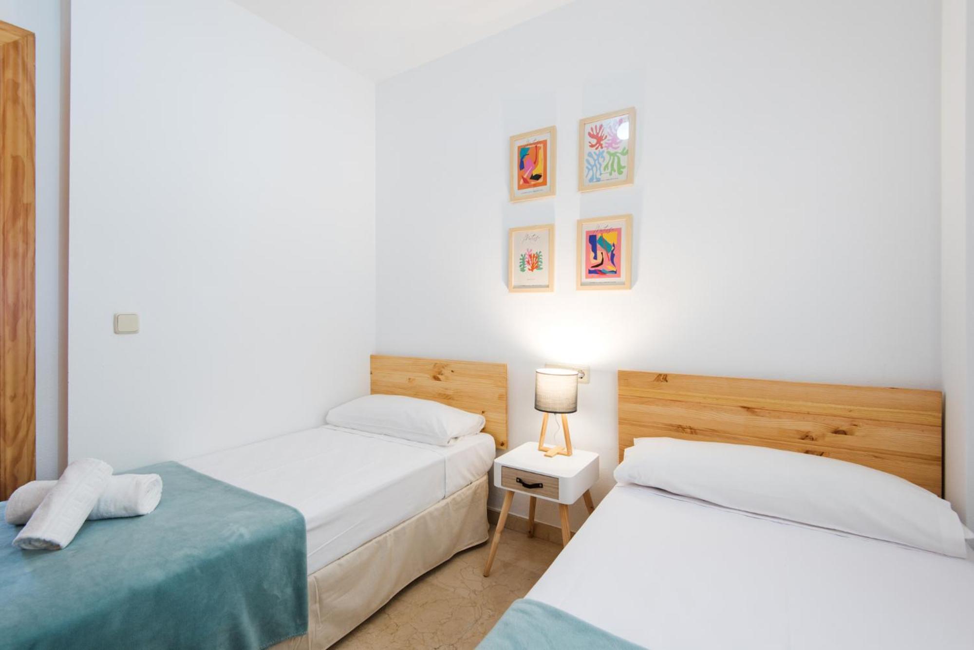 Madeinterranean Beach- Higueron Front Line Appartamento *